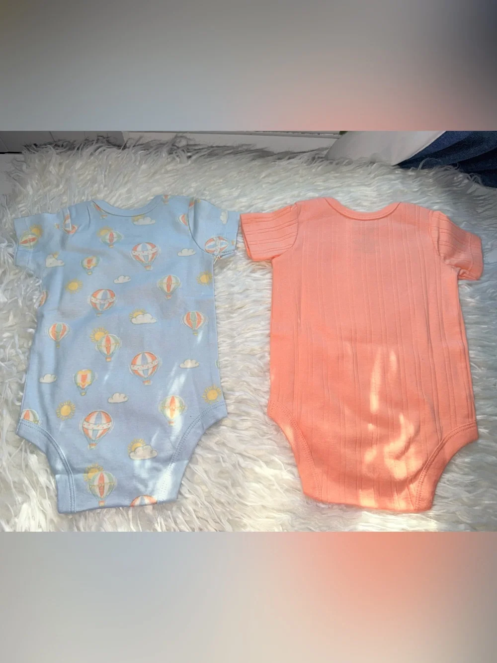 NWOT’s Member’s Mark Baby One-Piece Bodysuit Duo in Light Blue and Coral 3M’s - Picture 4 of 8
